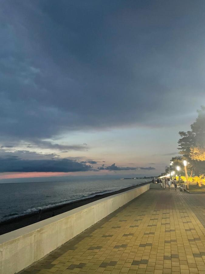 Hotel Chaika Kobuleti Zewnętrze zdjęcie