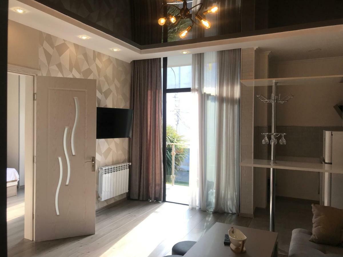 Hotel Chaika Kobuleti Zewnętrze zdjęcie