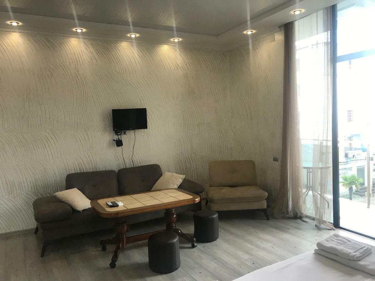 Hotel Chaika Kobuleti Zewnętrze zdjęcie